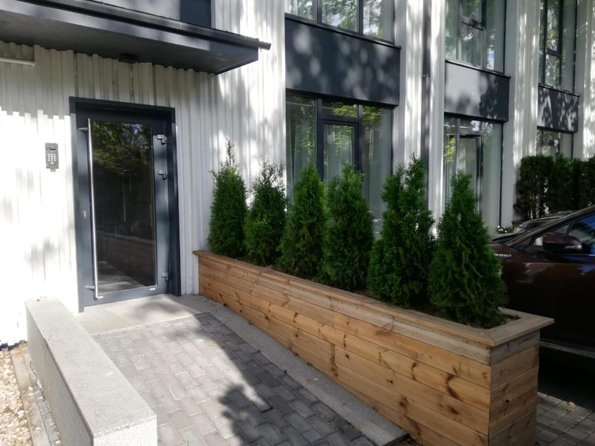 New Big Loft Apartments Jurmala With Free Secured Parking Exterior photo