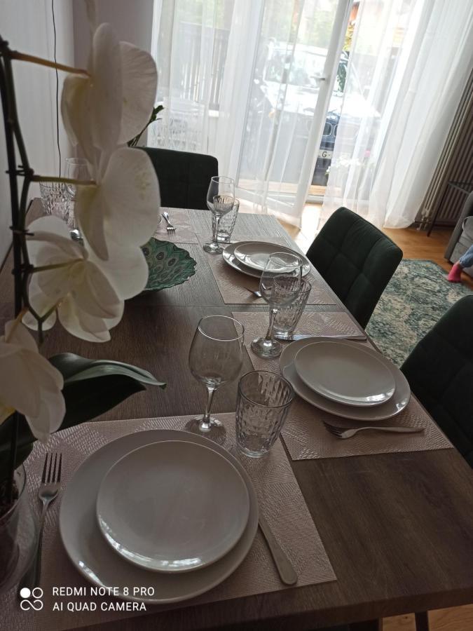 New Big Loft Apartments Jurmala With Free Secured Parking Exterior photo